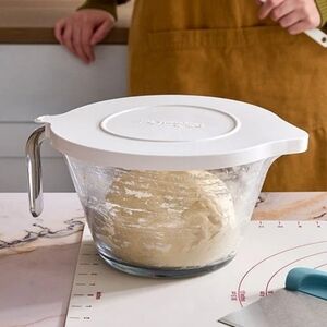 PAMPERED CHEF 8 Cups Glass Measuring Mixing Batter Bowl  #2431